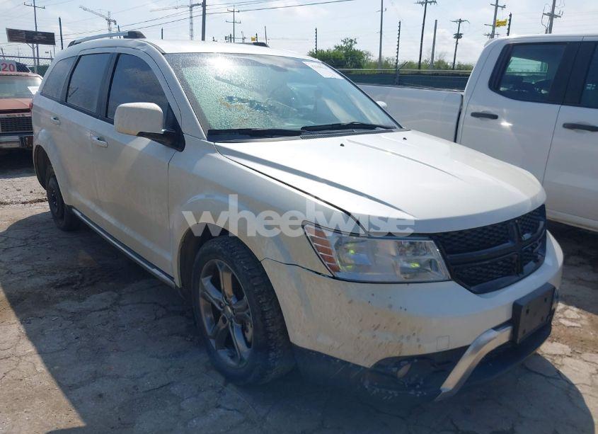 2019 Dodge Journey CROSSROAD (VIN 3C4PDCGB9KT798810) main photo