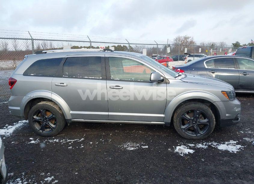 Photo 12 of 2020 Dodge Journey CROSSROAD (VIN 3C4PDCGB9LT266636)