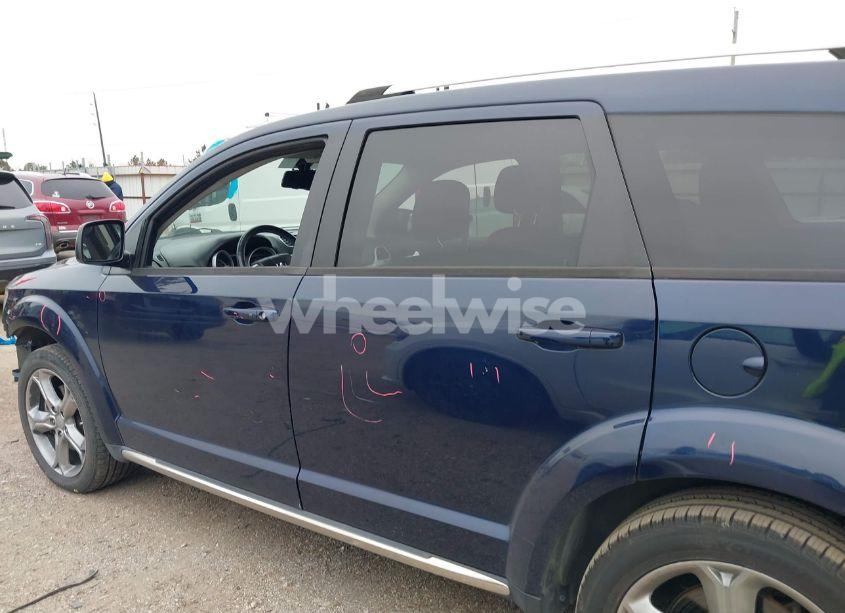 Photo 15 of 2017 Dodge Journey CROSSROAD (VIN 3C4PDCGBXHT644101)