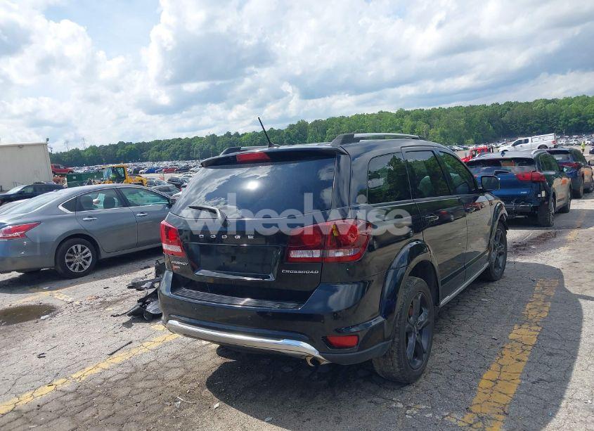 Photo 4 of 2018 Dodge Journey CROSSROAD (VIN 3C4PDCGBXJT421823)