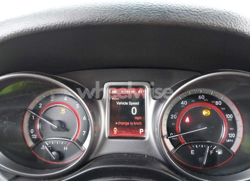 Photo 7 of 2020 Dodge Journey CROSSROAD (VIN 3C4PDCGBXLT270355)