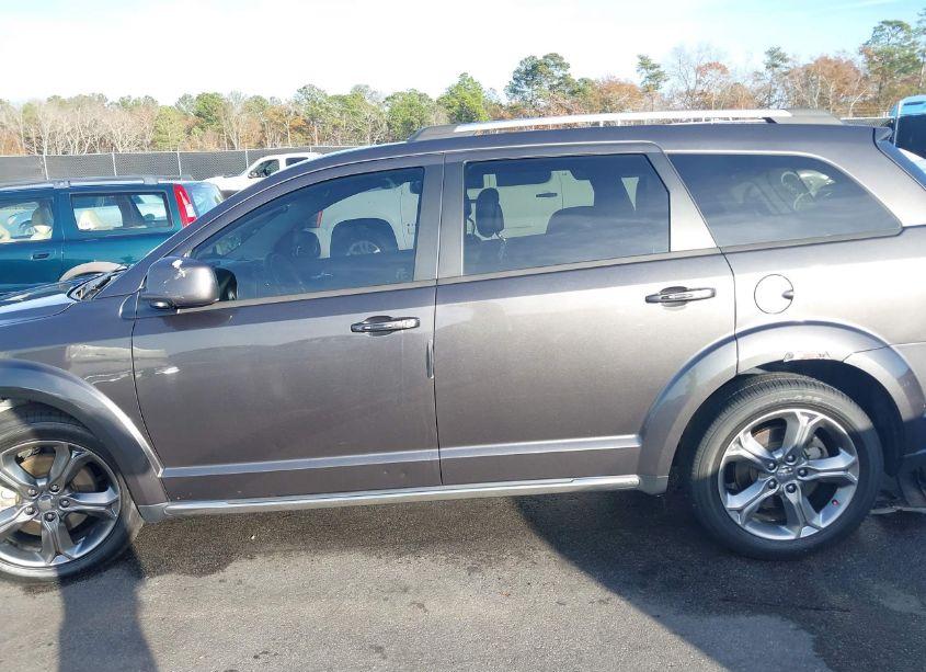 Photo 14 of 2017 Dodge Journey CROSSROAD PLUS (VIN 3C4PDCGG0HT522892)