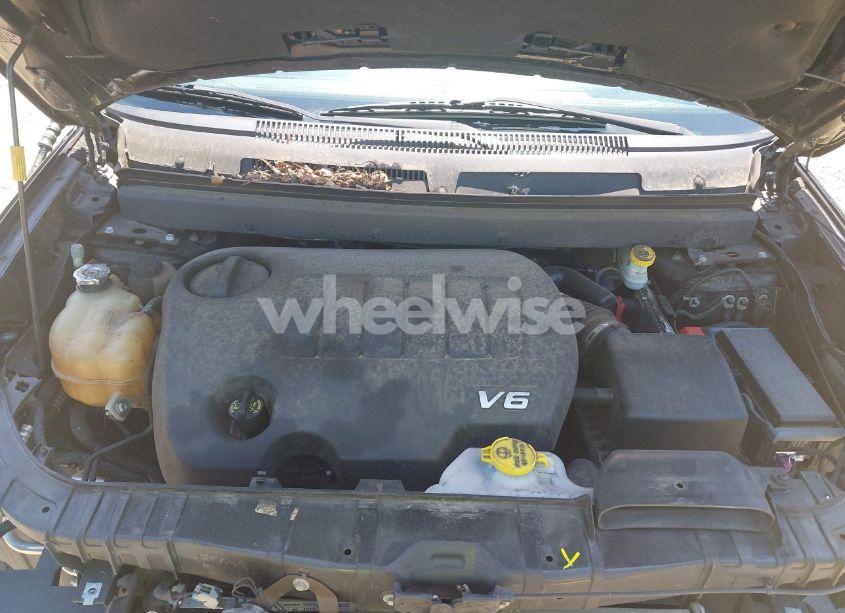 Photo 10 of 2017 Dodge Journey CROSSROAD PLUS (VIN 3C4PDCGG0HT618957)