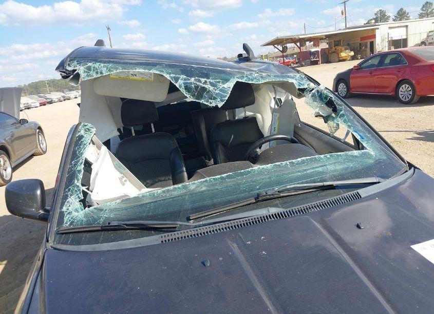 Photo 12 of 2018 Dodge Journey CROSSROAD (VIN 3C4PDCGG0JT495117)