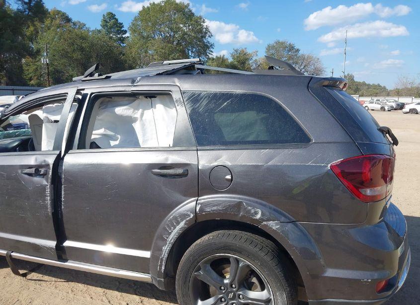 Photo 16 of 2018 Dodge Journey CROSSROAD (VIN 3C4PDCGG0JT495117)