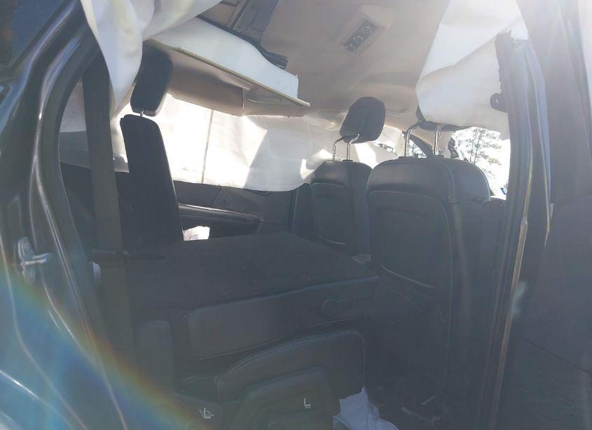 Photo 8 of 2018 Dodge Journey CROSSROAD (VIN 3C4PDCGG0JT495117)