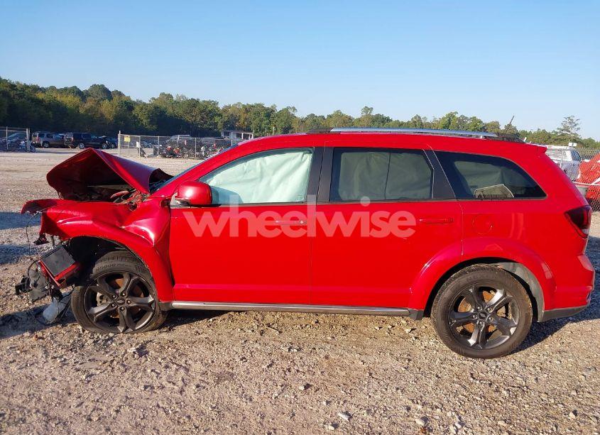 Photo 14 of 2018 Dodge Journey CROSSROAD (VIN 3C4PDCGG0JT500834)