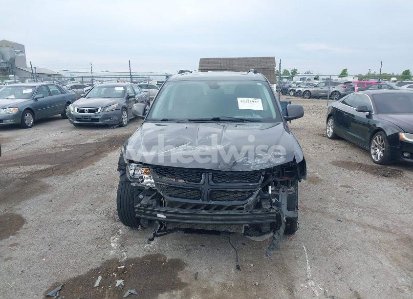 Photo 13 of 2018 Dodge Journey CROSSROAD (VIN 3C4PDCGG0JT505130)