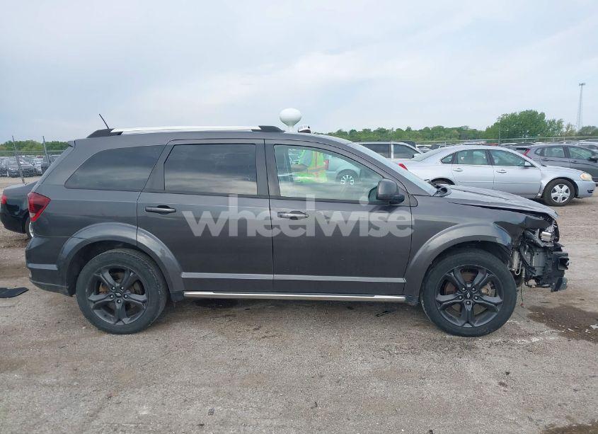 Photo 14 of 2018 Dodge Journey CROSSROAD (VIN 3C4PDCGG0JT505130)