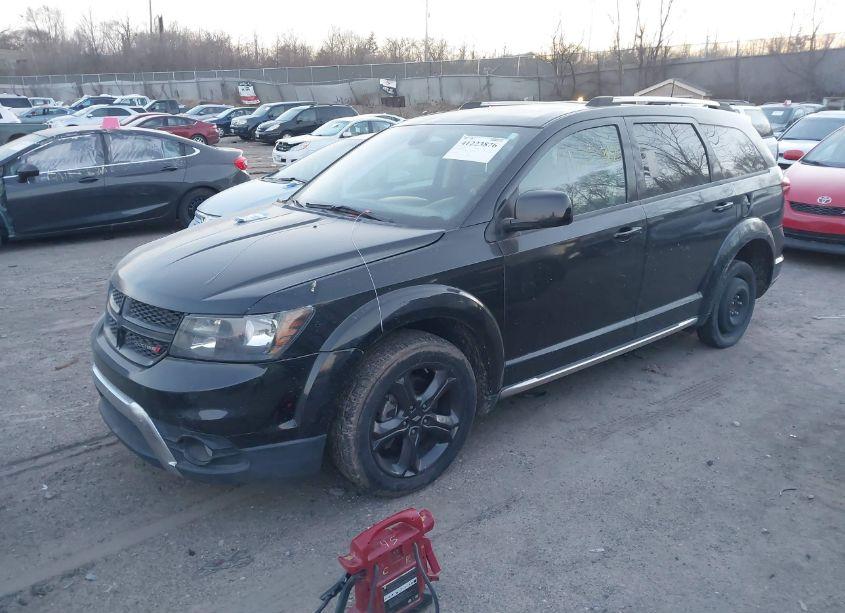 Photo 2 of 2018 Dodge Journey CROSSROAD (VIN 3C4PDCGG0JT515916)