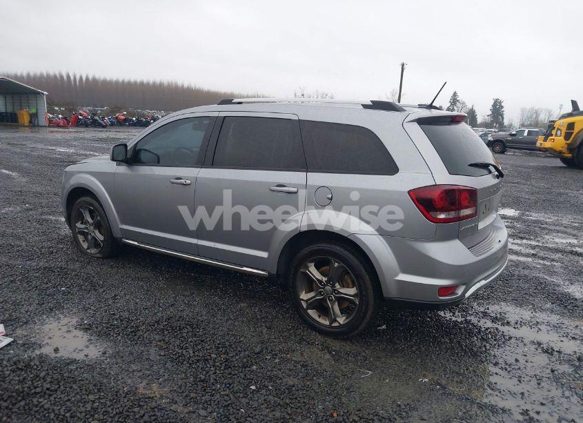 Photo 3 of 2015 Dodge Journey CROSSROAD (VIN 3C4PDCGG1FT691798)