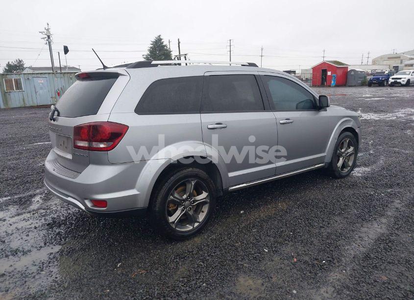 Photo 4 of 2015 Dodge Journey CROSSROAD (VIN 3C4PDCGG1FT691798)