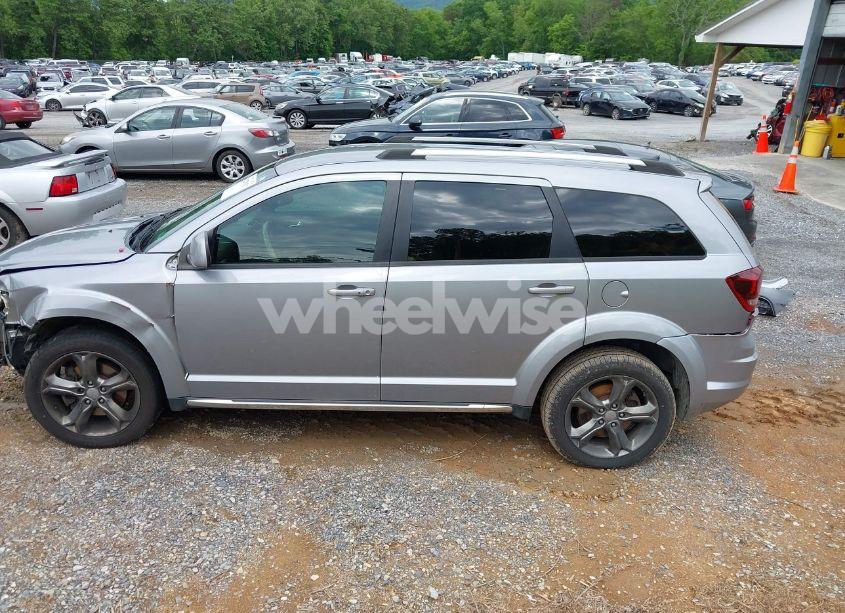 Photo 14 of 2016 Dodge Journey CROSSROAD PLUS (VIN 3C4PDCGG1GT107577)
