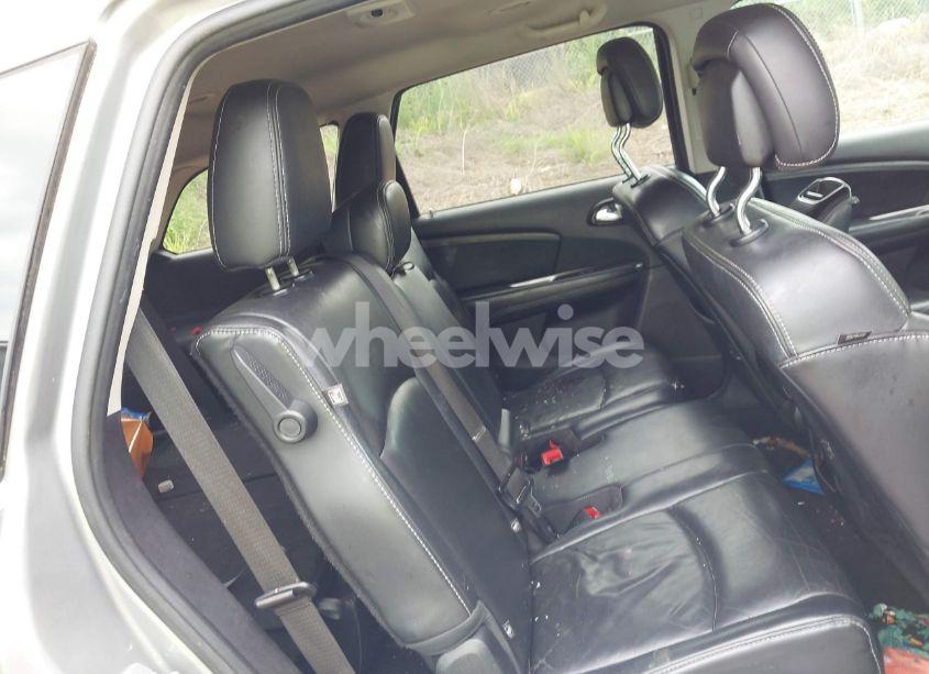 Photo 8 of 2016 Dodge Journey CROSSROAD PLUS (VIN 3C4PDCGG1GT107577)