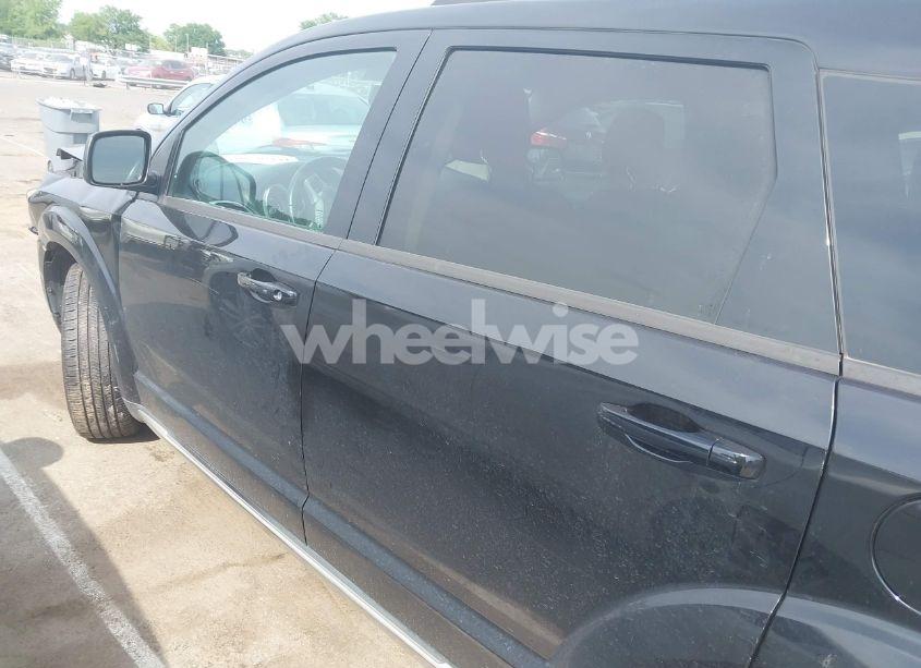 Photo 14 of 2017 Dodge Journey CROSSROAD (VIN 3C4PDCGG1HT554945)