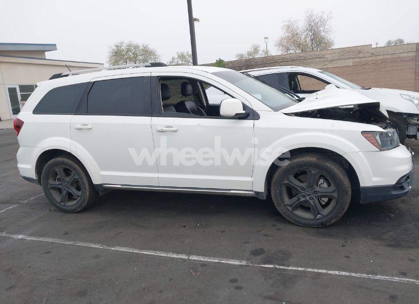 Photo 13 of 2017 Dodge Journey CROSSROAD PLUS (VIN 3C4PDCGG1HT566478)