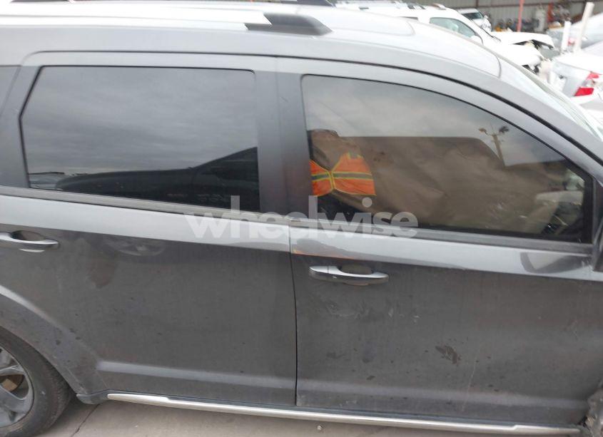 Photo 13 of 2018 Dodge Journey CROSSROAD (VIN 3C4PDCGG1JT412150)