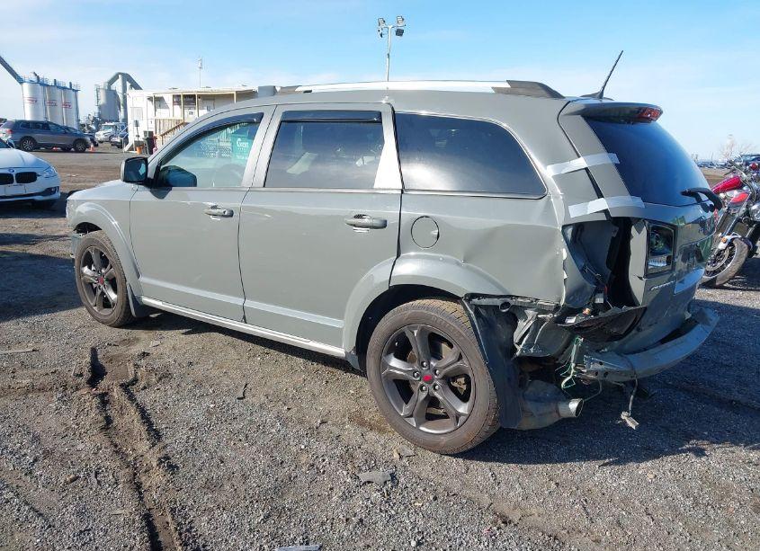 Photo 3 of 2019 Dodge Journey CROSSROAD (VIN 3C4PDCGG1KT857828)