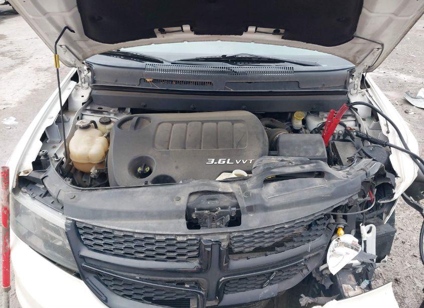 Photo 10 of 2015 Dodge Journey CROSSROAD (VIN 3C4PDCGG2FT737316)