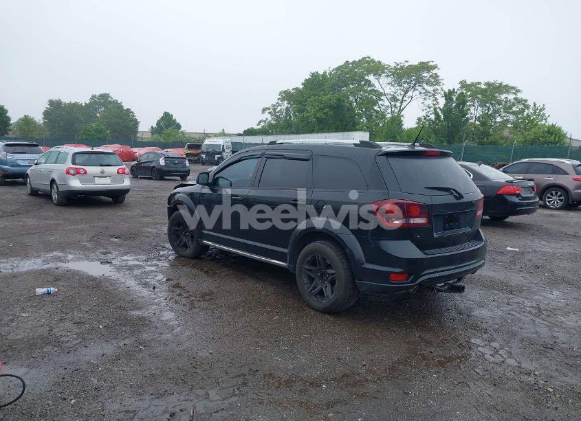 Photo 3 of 2016 Dodge Journey CROSSROAD (VIN 3C4PDCGG2GT112139)