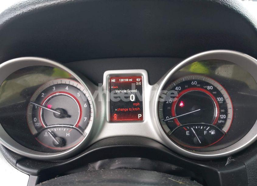 Photo 7 of 2016 Dodge Journey CROSSROAD (VIN 3C4PDCGG2GT112139)