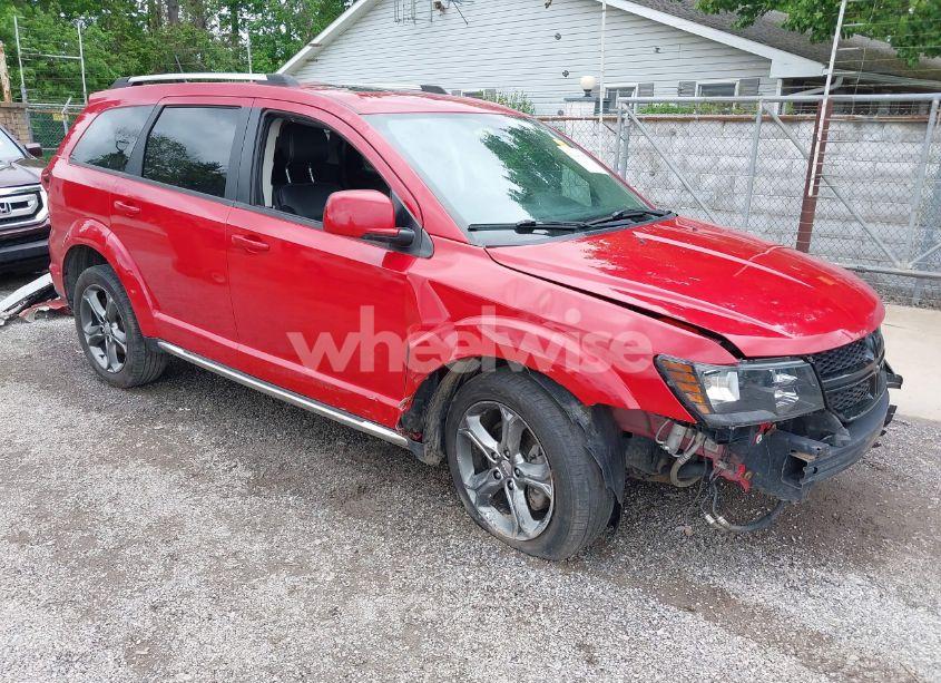 2017 Dodge Journey CROSSROAD (VIN 3C4PDCGG2HT621441) main photo