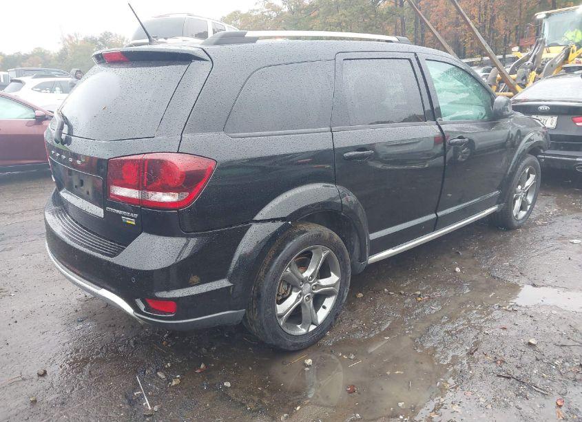 Photo 4 of 2017 Dodge Journey CROSSROAD PLUS (VIN 3C4PDCGG2HT625814)