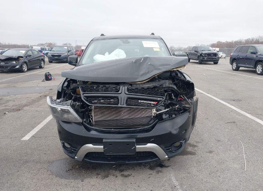 Photo 12 of 2018 Dodge Journey CROSSROAD (VIN 3C4PDCGG2JT378638)