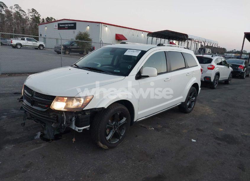 Photo 2 of 2018 Dodge Journey CROSSROAD (VIN 3C4PDCGG2JT475659)
