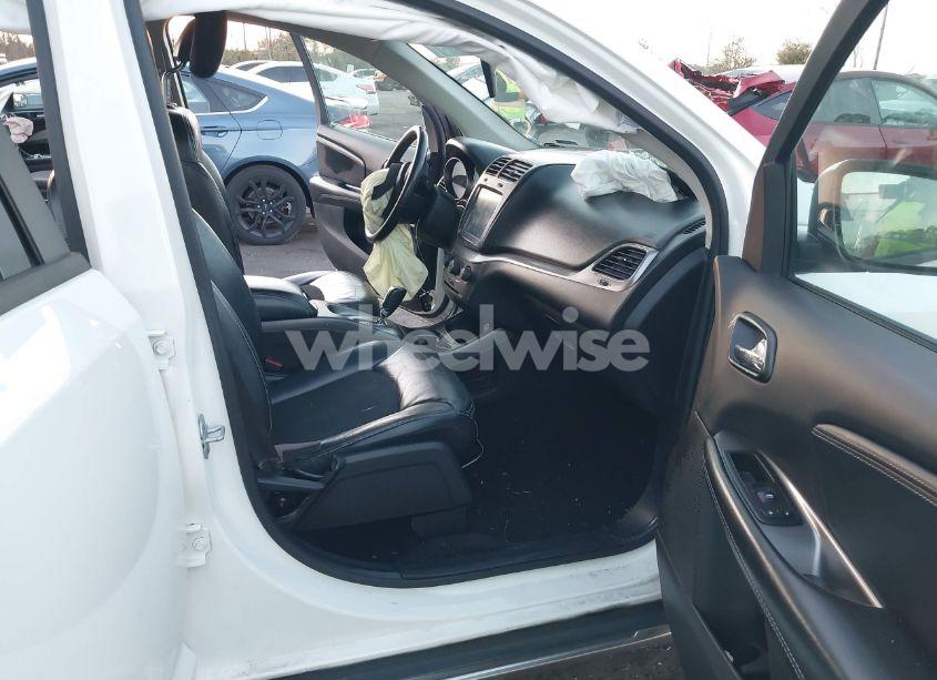 Photo 5 of 2018 Dodge Journey CROSSROAD (VIN 3C4PDCGG2JT475659)