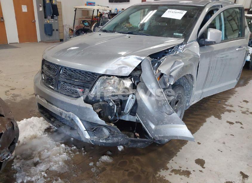 Photo 6 of 2018 Dodge Journey CROSSROAD (VIN 3C4PDCGG2JT505100)