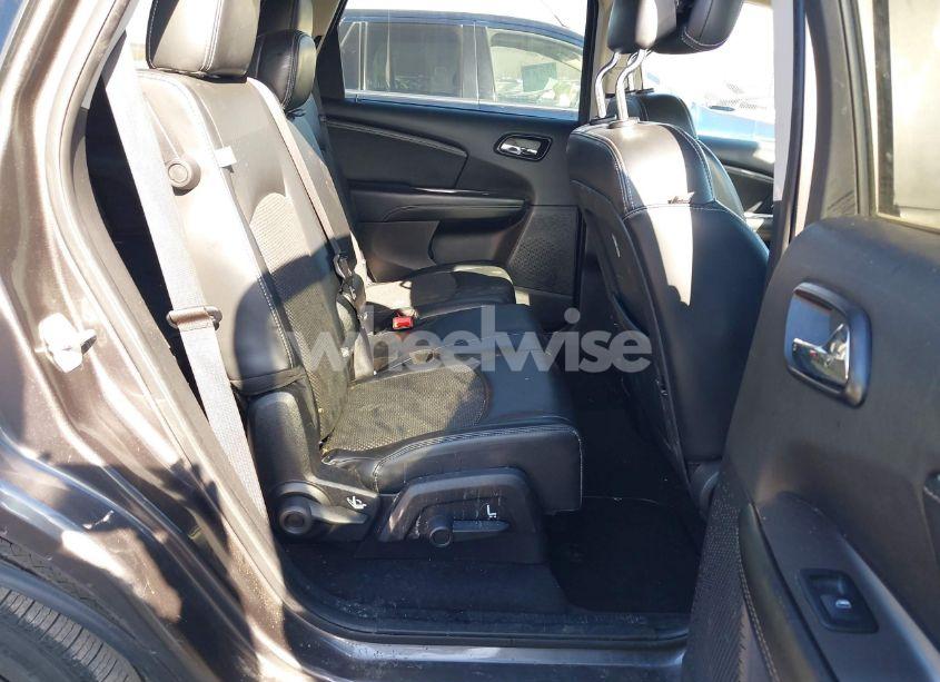 Photo 8 of 2018 Dodge Journey CROSSROAD (VIN 3C4PDCGG2JT516288)