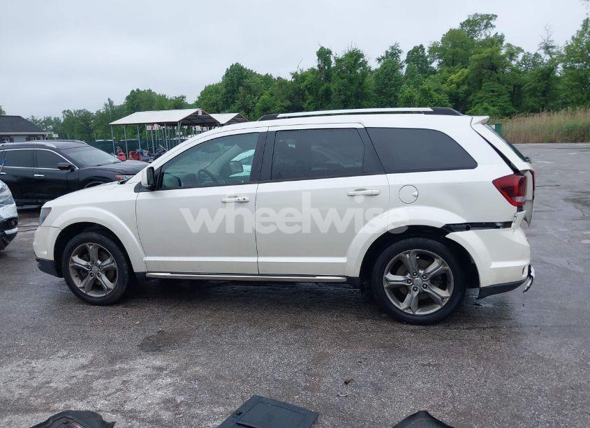 Photo 14 of 2017 Dodge Journey CROSSROAD PLUS (VIN 3C4PDCGG3HT501163)