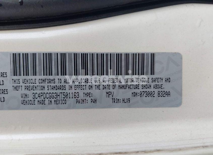 Photo 9 of 2017 Dodge Journey CROSSROAD PLUS (VIN 3C4PDCGG3HT501163)