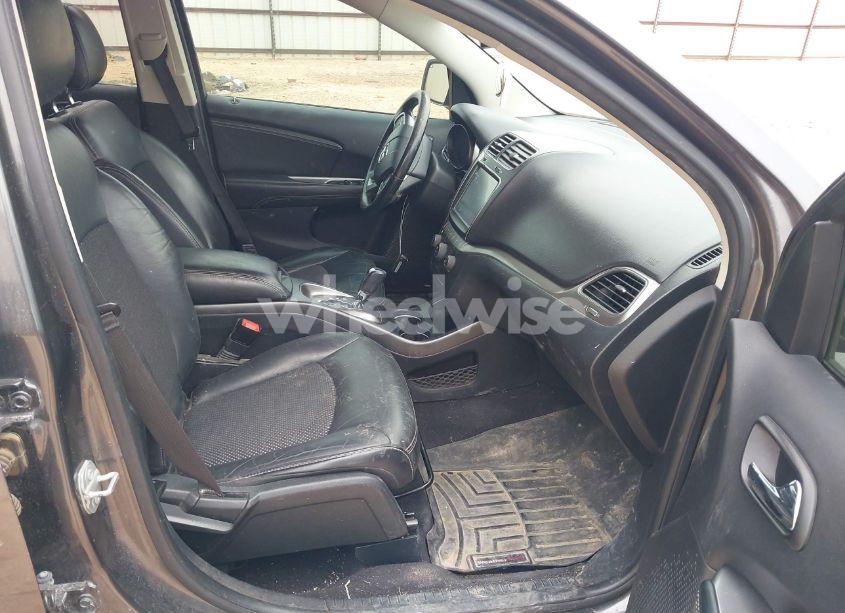 Photo 5 of 2017 Dodge Journey CROSSROAD PLUS (VIN 3C4PDCGG3HT537161)