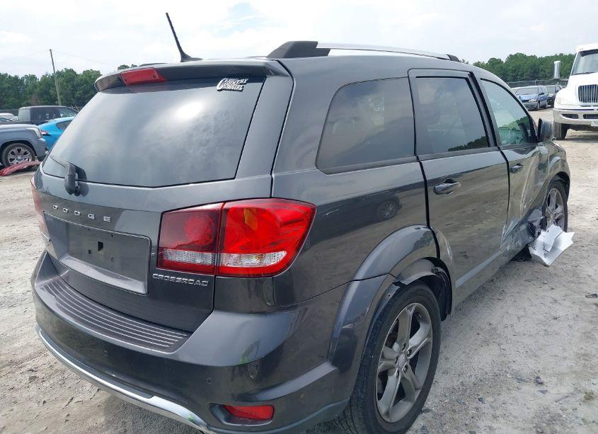 Photo 4 of 2017 Dodge Journey CROSSROAD PLUS (VIN 3C4PDCGG4HT671547)