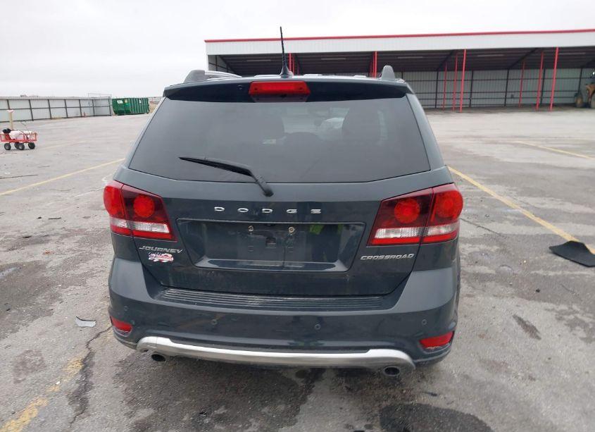 Photo 16 of 2018 Dodge Journey CROSSROAD (VIN 3C4PDCGG4JT277245)