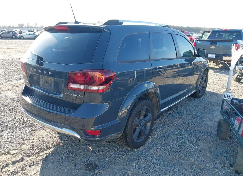 Photo 4 of 2018 Dodge Journey CROSSROAD (VIN 3C4PDCGG4JT476635)
