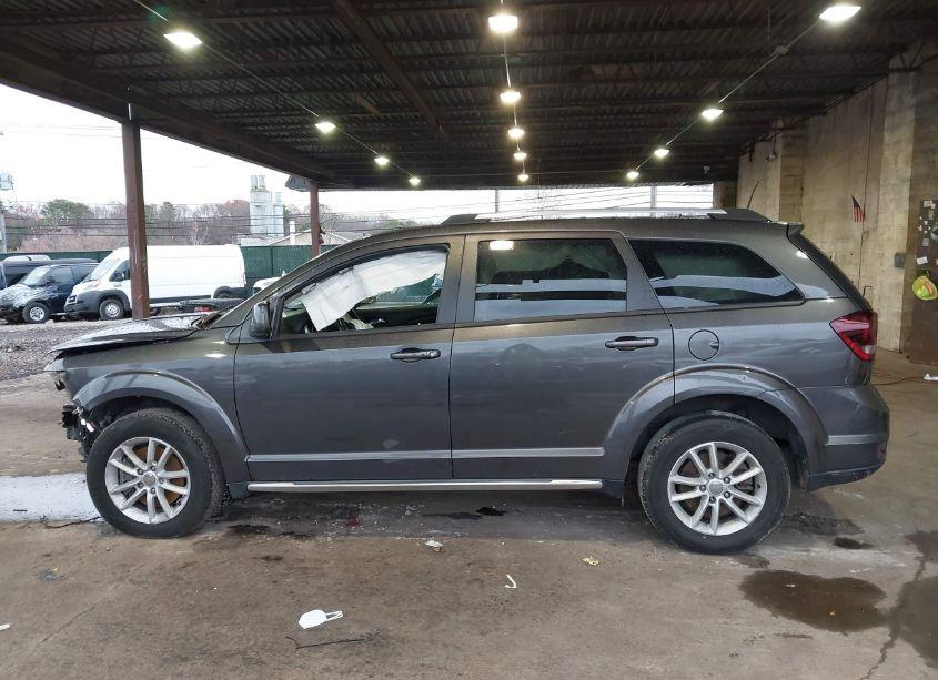 Photo 15 of 2019 Dodge Journey CROSSROAD (VIN 3C4PDCGG4KT694527)