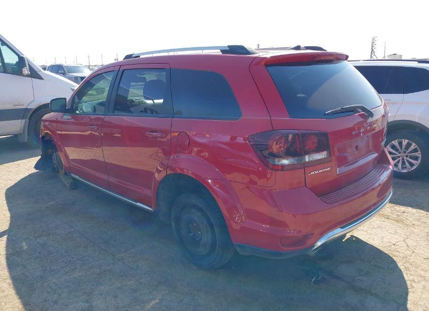 Photo 3 of 2019 Dodge Journey CROSSROAD (VIN 3C4PDCGG4KT763457)