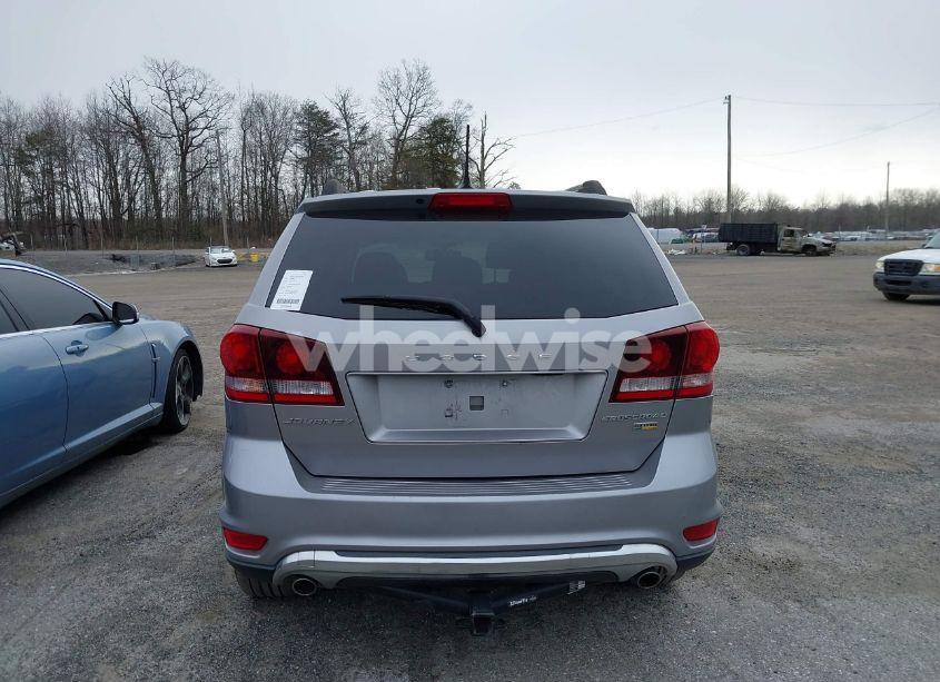 Photo 15 of 2017 Dodge Journey CROSSROAD PLUS (VIN 3C4PDCGG5HT542958)