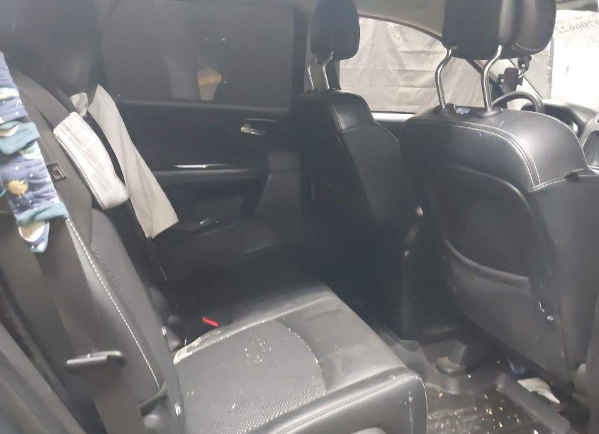 Photo 8 of 2018 Dodge Journey CROSSROAD (VIN 3C4PDCGG5JT476580)