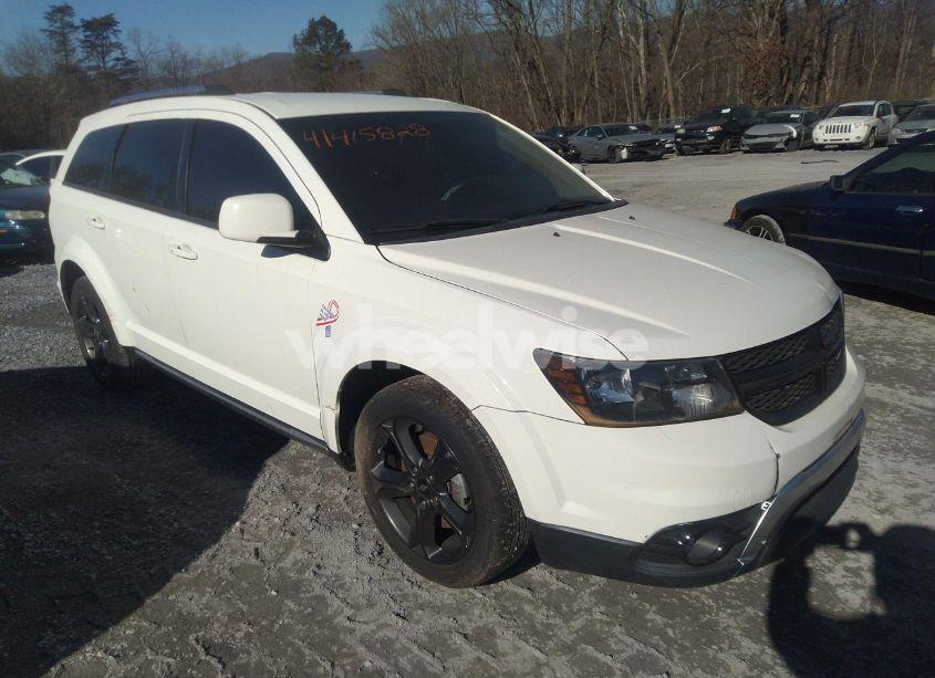 2018 Dodge Journey CROSSROAD (VIN 3C4PDCGG5JT516303) main photo