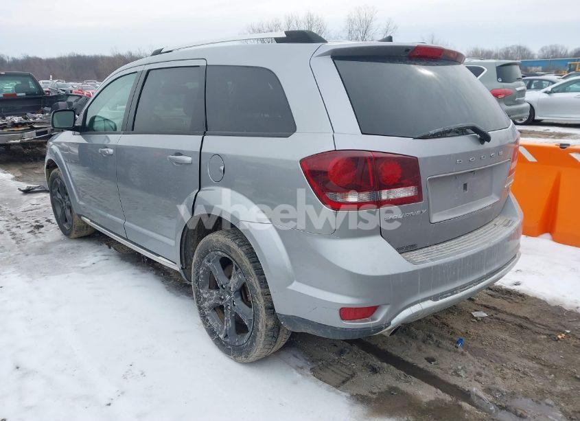 Photo 3 of 2019 Dodge Journey CROSSROAD (VIN 3C4PDCGG5KT700741)