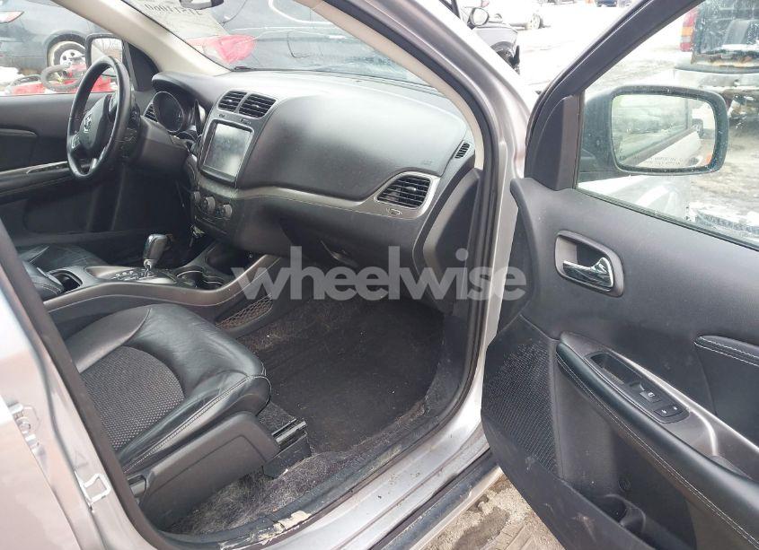 Photo 5 of 2019 Dodge Journey CROSSROAD (VIN 3C4PDCGG5KT700741)