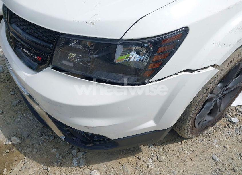 Photo 19 of 2018 Dodge Journey CROSSROAD (VIN 3C4PDCGG6JT305675)