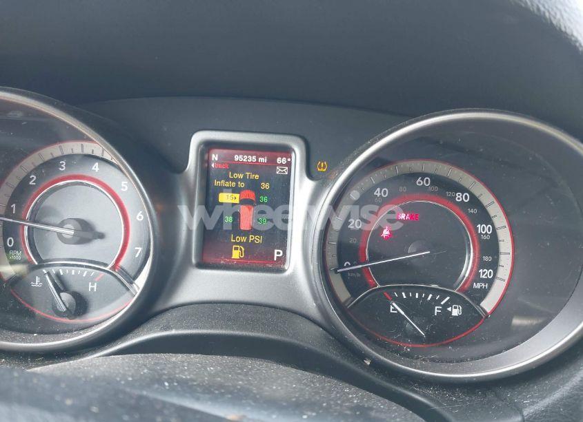 Photo 7 of 2018 Dodge Journey CROSSROAD (VIN 3C4PDCGG6JT305675)