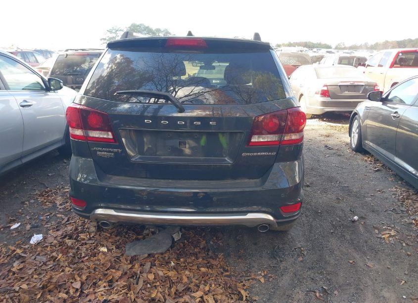 Photo 16 of 2018 Dodge Journey CROSSROAD (VIN 3C4PDCGG6JT430059)