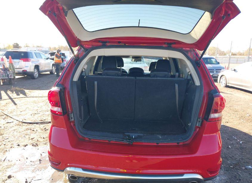 Photo 8 of 2018 Dodge Journey CROSSROAD (VIN 3C4PDCGG7JT378778)