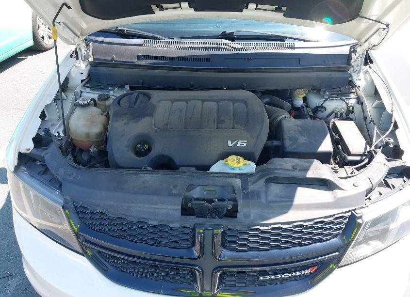 Photo 10 of 2018 Dodge Journey CROSSROAD (VIN 3C4PDCGG7JT505366)